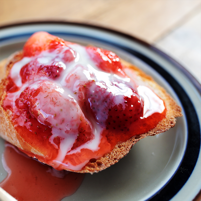 苺トースト